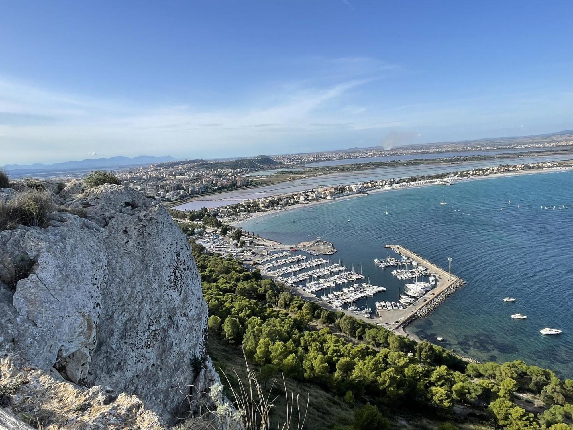 Mari'Entu Appartement Quartu SantʼElena Buitenkant foto